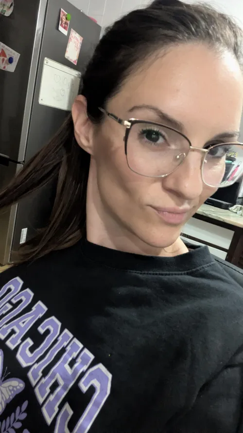 Do I still look good just lounging at home with my hair tied up? by swettysky