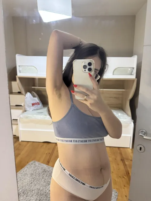 Do men actually like to lick armpits? by Fuzzy-Company-7074