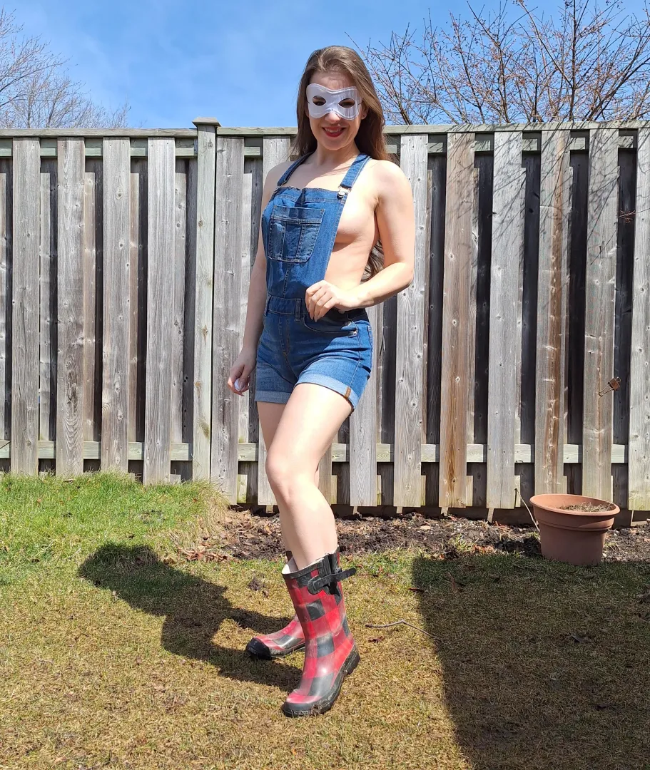 Do my rubber boots go with my overalls posted by MaskedModel4U