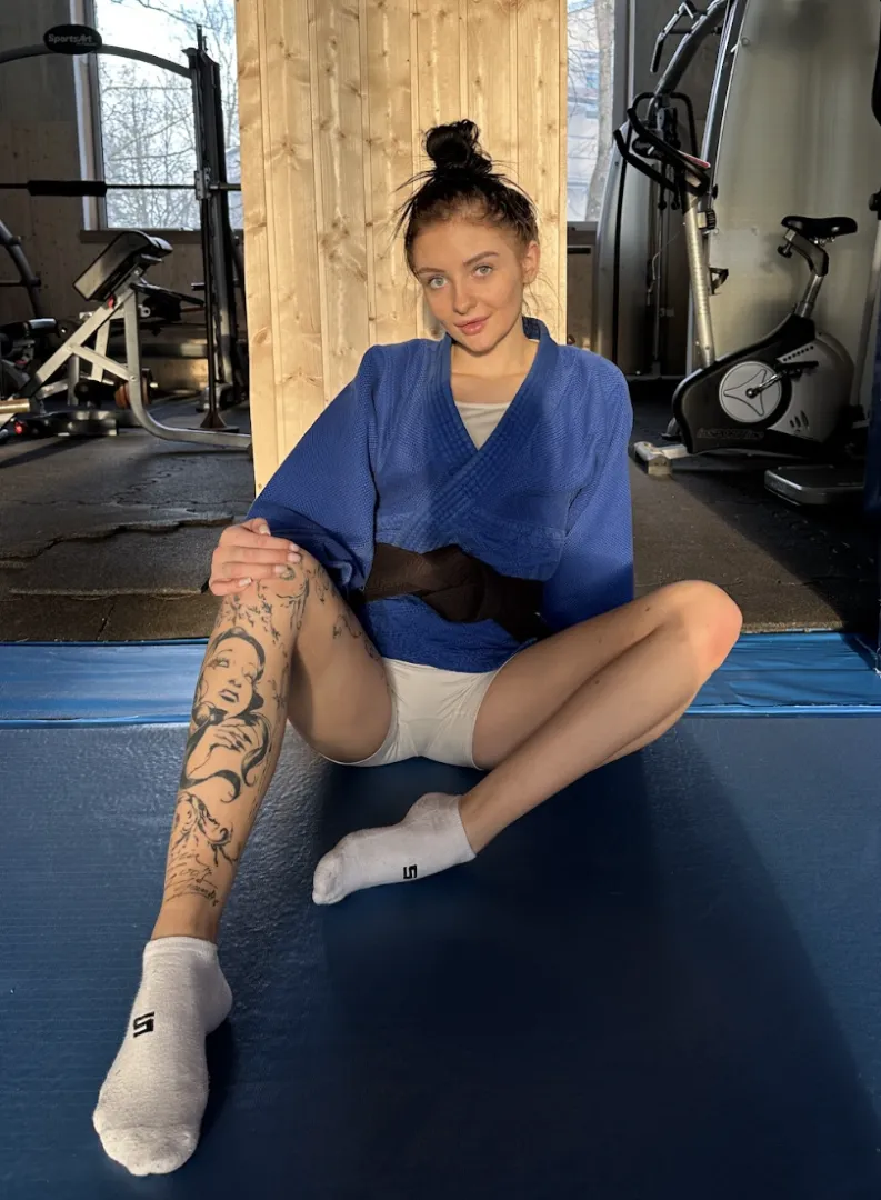 Do my tattoos make me hot or nah? posted by kittyufc