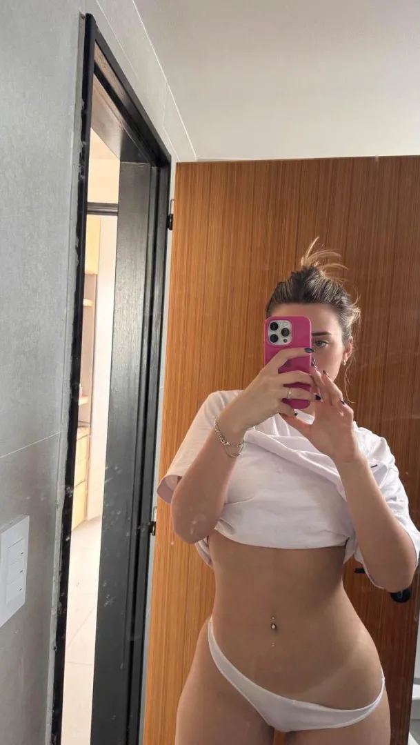 do older guys have hard kink with small bodies posted by yourfavgoodgurl