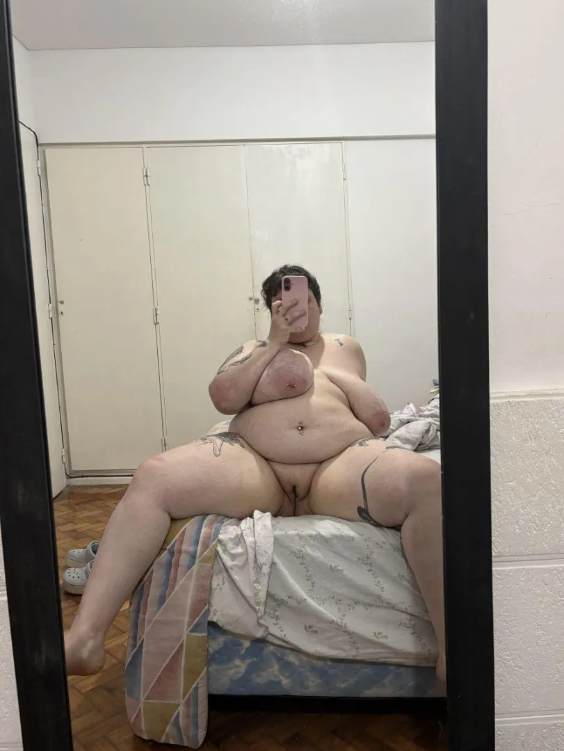 Do older men 45+ still get weak for soft 200LB curves like mine? Y or N? posted by StellaVibex