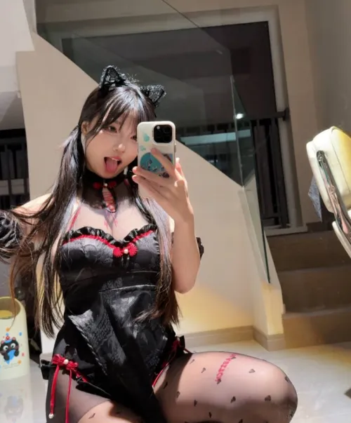 do u like how i look? by TequiIIasunrise