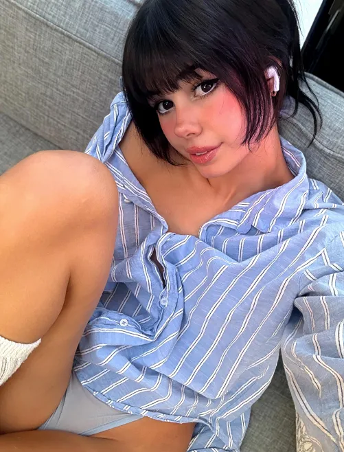 do u think this is hot by BrattyButBreedable