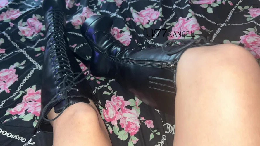 do we like the knee highs, or should I get a pair of thigh highs next? by 77kangel