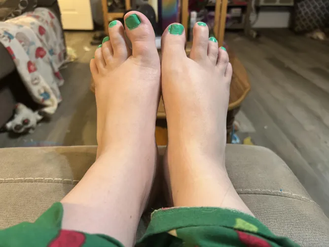 Do we like this color or no? by CamJ1203