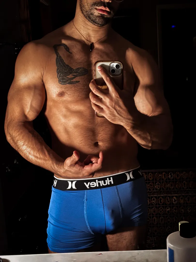 Do you also like the blue? posted by midnightsosa