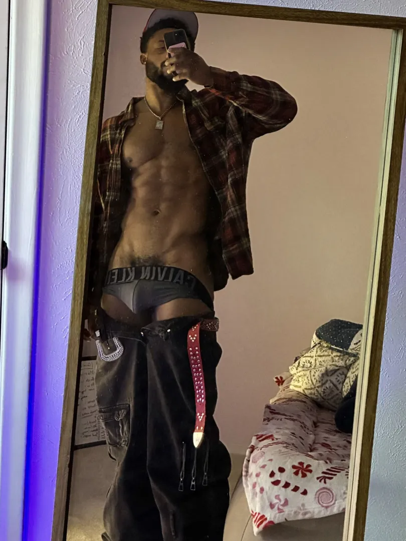 Do you find my body hot? posted by echo_larkspur