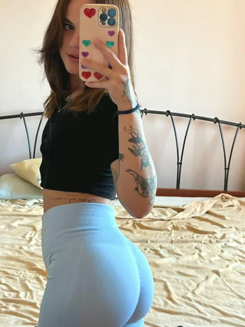 Do you find my body type attractive posted by PopGirlFan