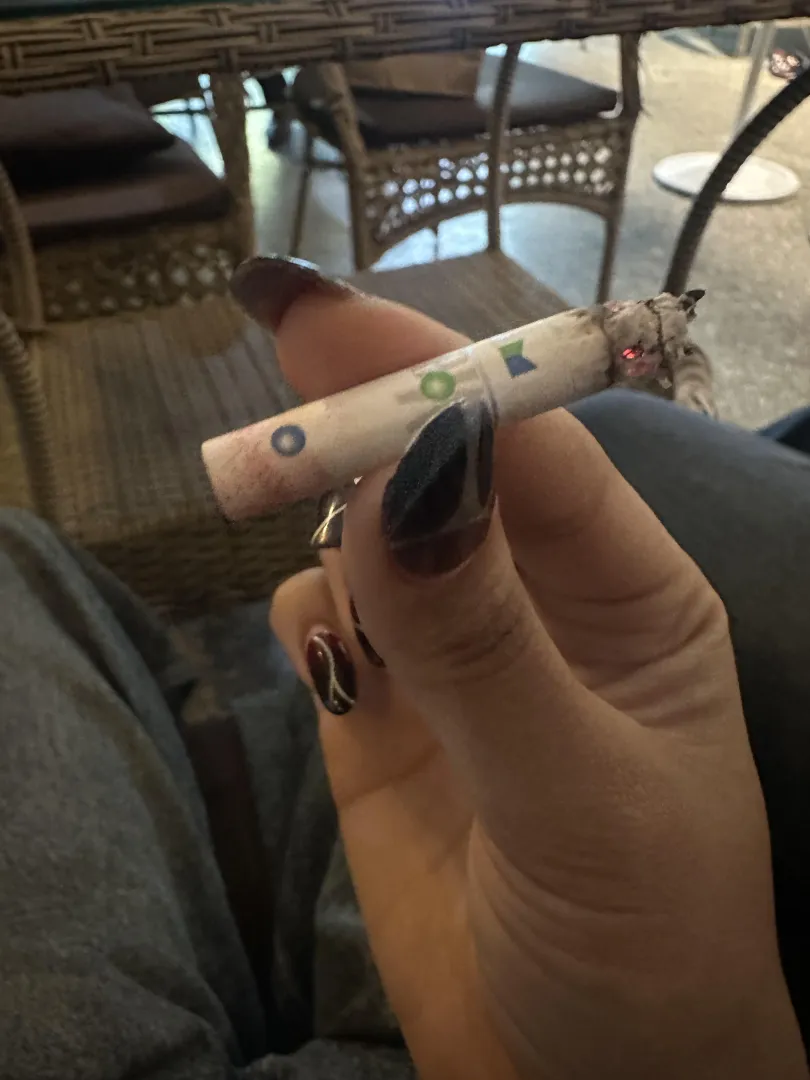 Do you guys also like lipsticks stain on cigarettes posted by prollyded01