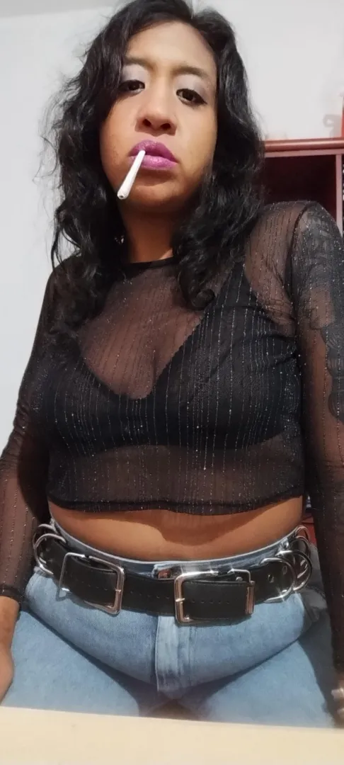 Do you have a light, love? posted by MeDicen_LaNegraOF