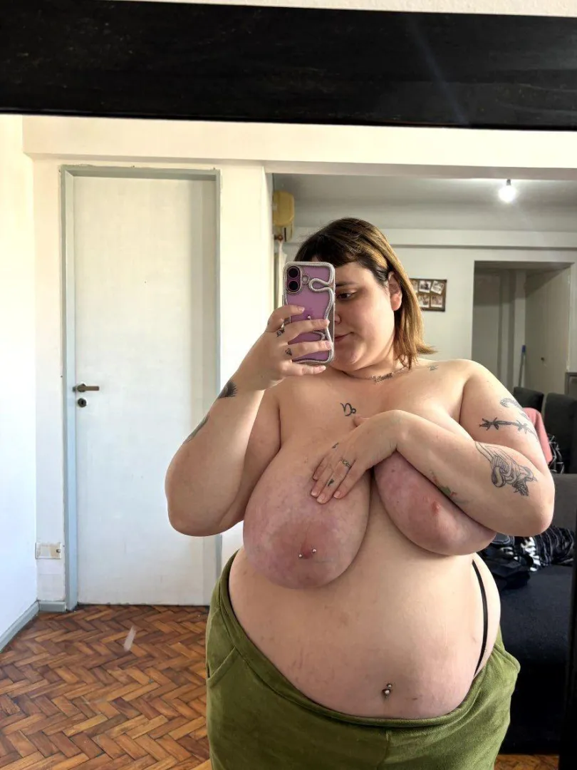 Do you like a plush Latina pouting “papi, squeeze my heavy tits harder”? Y or N? posted by StellaVibex
