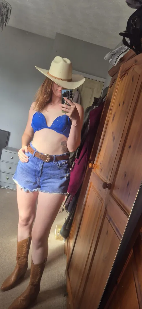 Do you like English cowgirls? posted by EquineBlake