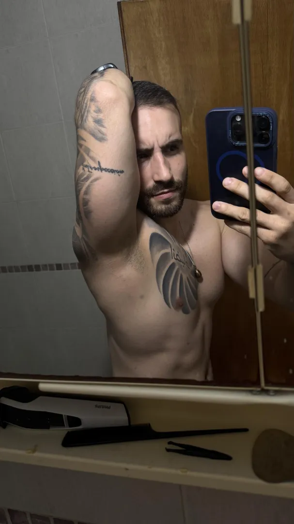 do you like my nipples? posted by Lunetrah