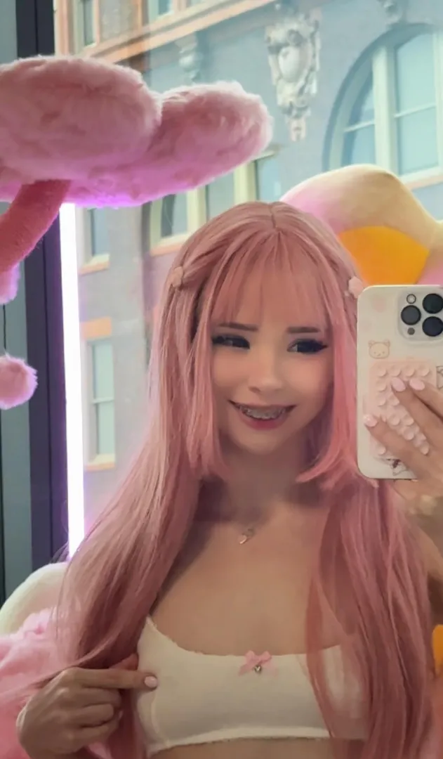 Do you like my smile? posted by _LustyDoll