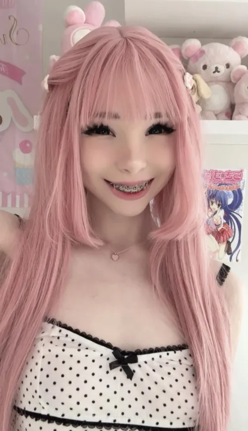 Do you like my smile ? by _LustyDoll