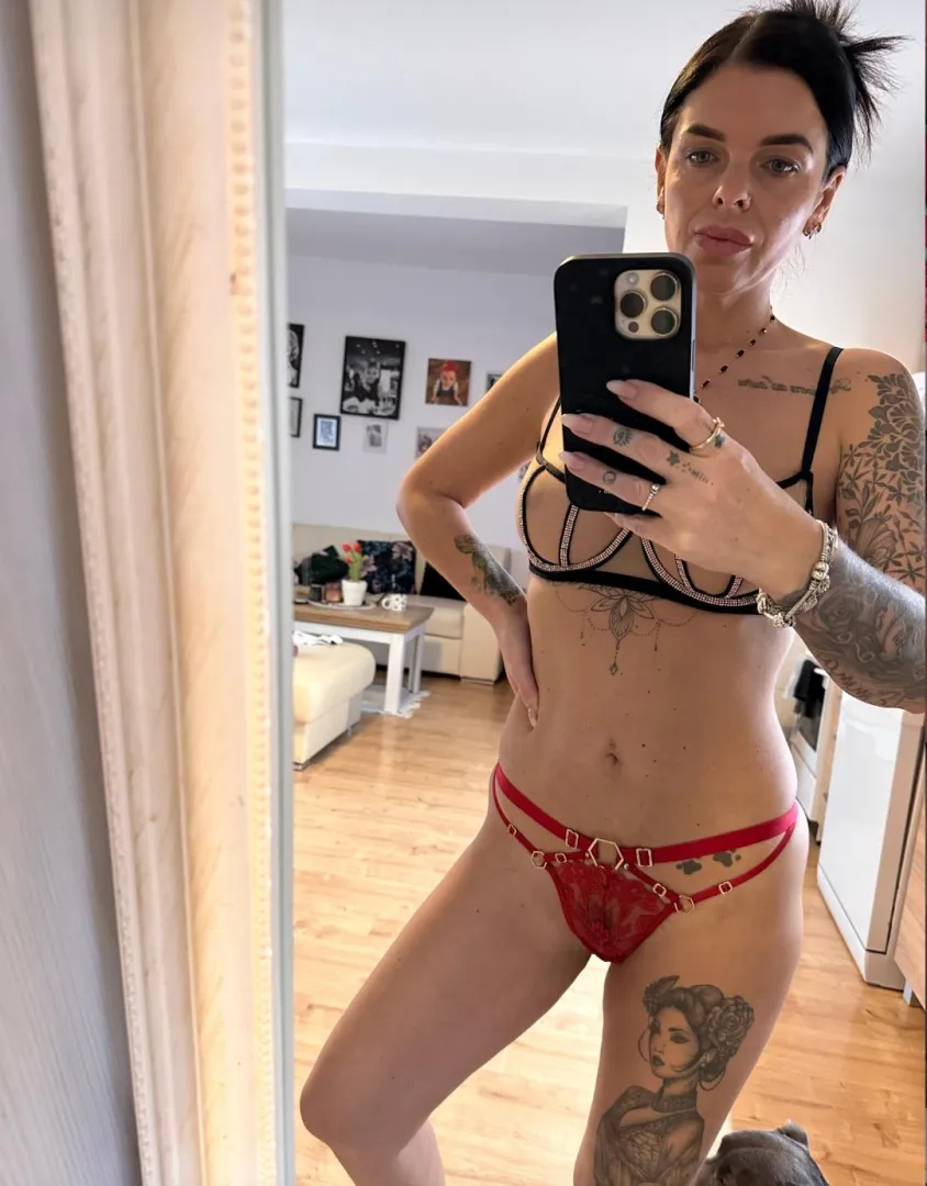 Do you like my tattoes? posted by UsualParfait5029