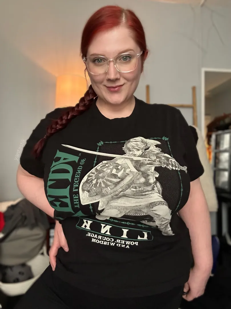 Do you like nerdy women? posted by yantastik