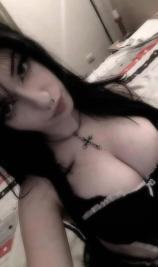 Do you like this 19 yo? posted by Successful-Chest-549