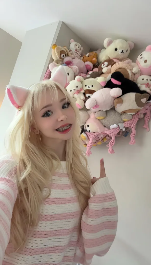 Do you like what you see? posted by _LustyDoll