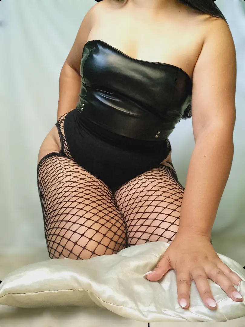 Do you love being dominated by this outfit? posted by Sensitive_Farmer5386