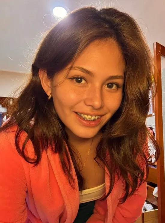 Do you notice my cute little curves back here? posted by Junior_Bar2199