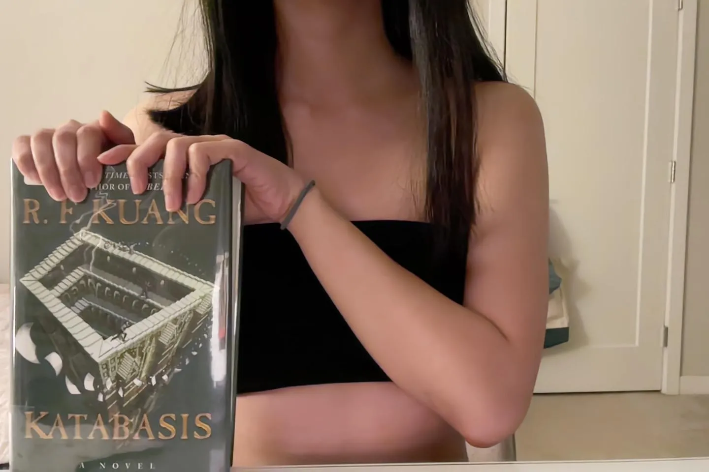 Do you prefer reading female authors or male authors? posted by booknook3