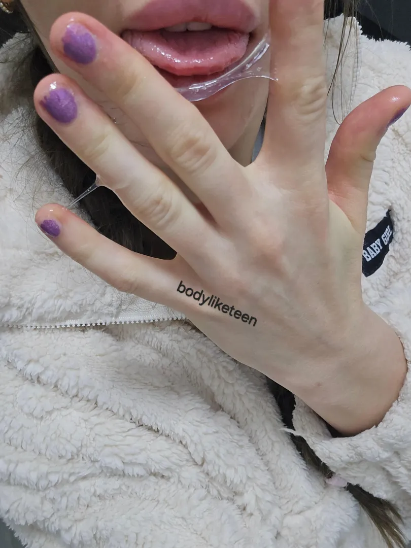 Do you prefer when I lick my sticky or creamy grool? :p posted by bodyliketeen