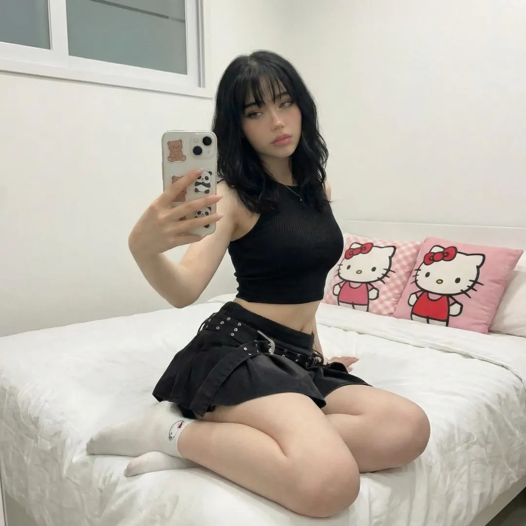 Do you think I am cute? posted by WildLillie