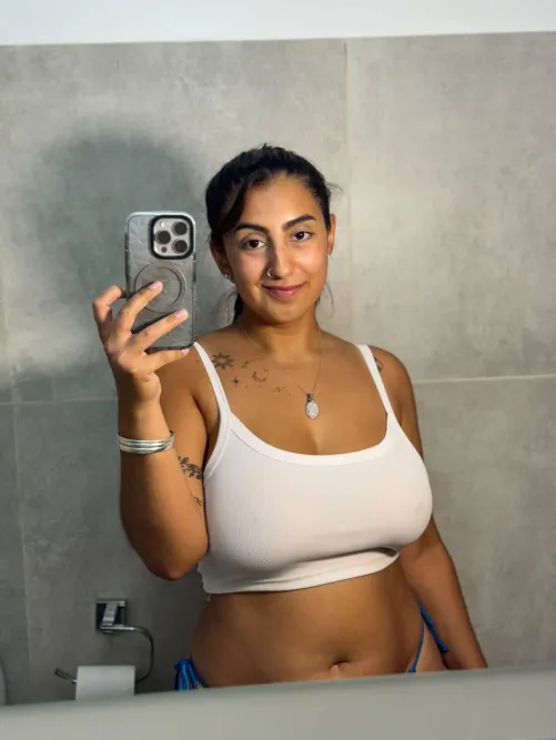 Do you think I could make you melt by frostyvelvetpiex