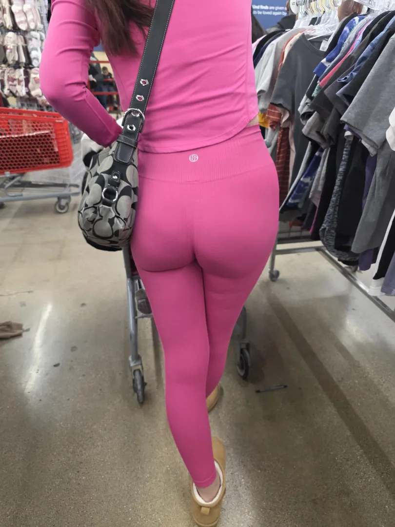 Do you wana fuck my wife? posted by Cassian_Wolfe