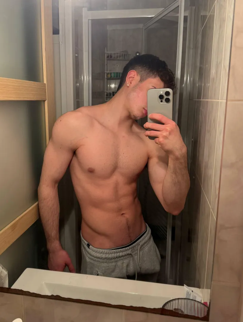 Do you wanna give me a better pump?  posted by Flavio_Morino