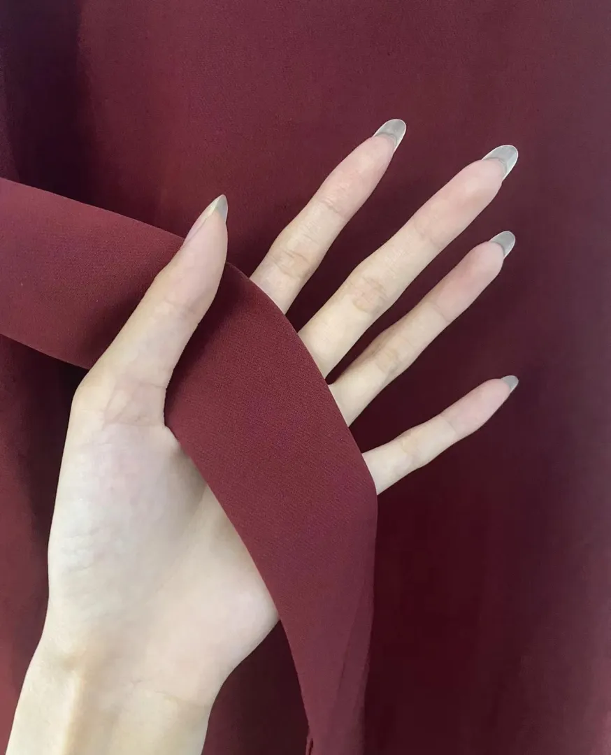 Do you want to be wrapped in my thin, long fingers? posted by memejelly