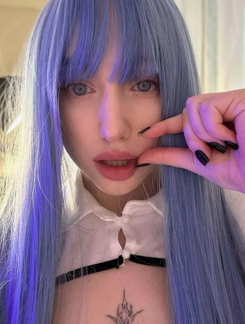 Do you want to feel embarrassed? Be honest and tell me your size posted by stellasweetiee