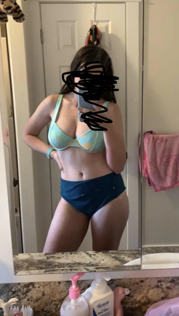 Does anyone else get their sights set on another couple hoping they reach out or is that just us? posted by Which-won-2785