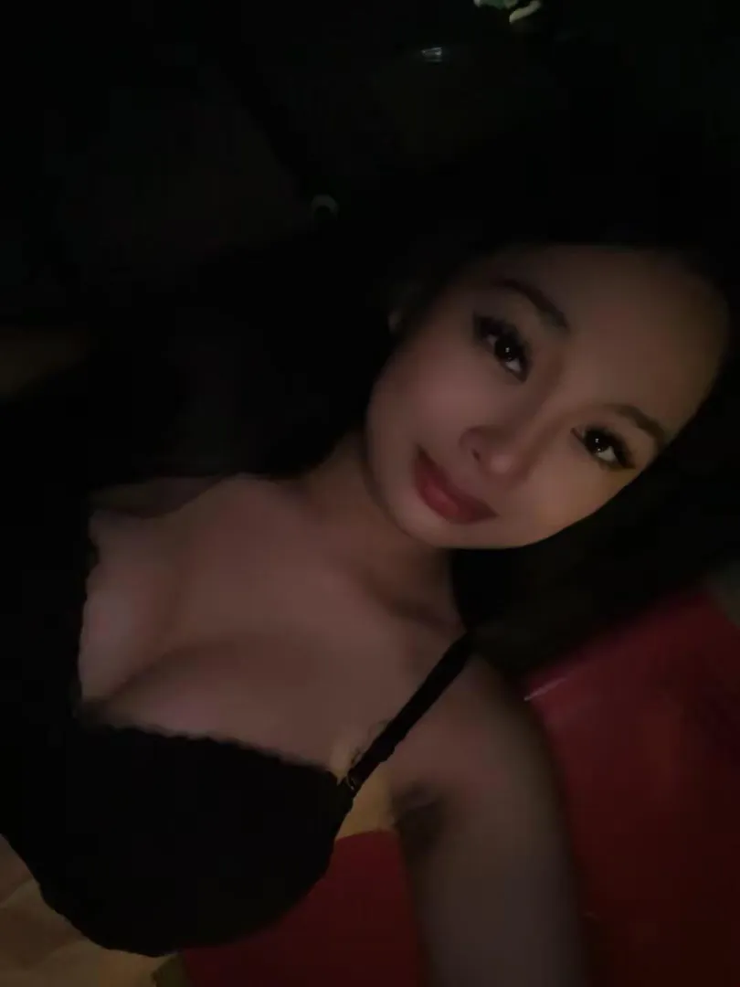 does black hair suits me? posted by yourgirlmyca