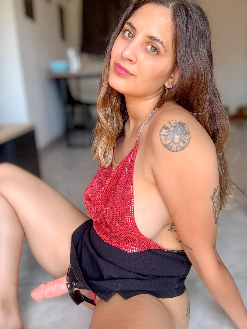 Does it turn you on to know I love pegging? posted by xlatingeisha