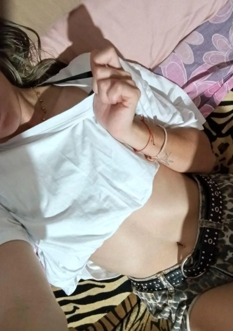 Does my body makes me fvckable all day? posted by WinkNSeduce