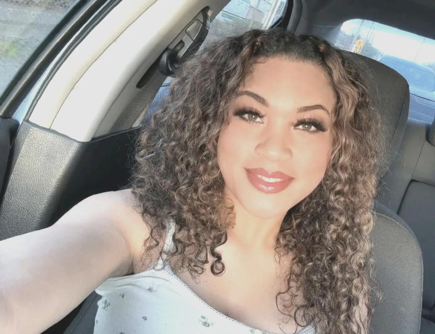 Does my butt look good enough to eat? posted by WavyAndWonderful