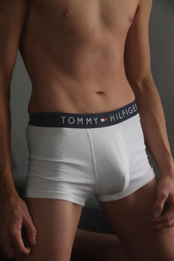 Does nobody like to talk any make friends these days? Art of conversation seems to of disappeared posted by whitesocktwxnk