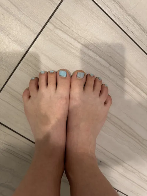 Doing my Latina toes tomorrow, what should I get? Size 7 by Karlafeets28