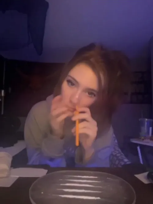 Doing some lines tonight :) by Any-Inevitable-7900