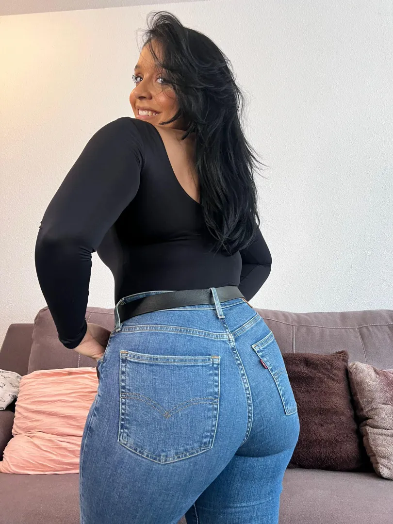 Domestic duties are just a cover for my true, more provocative talents posted by Galadriel69_