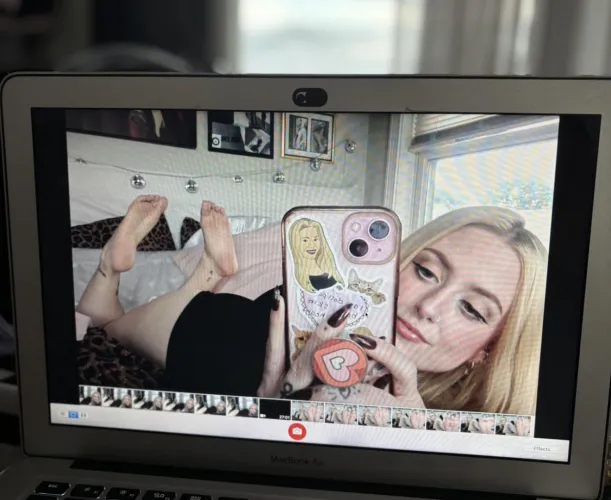 don’t just stare. spend. by daisyjade333