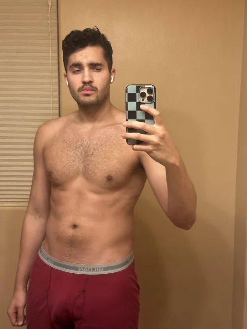 Don’t usually wear red by smithmyth123