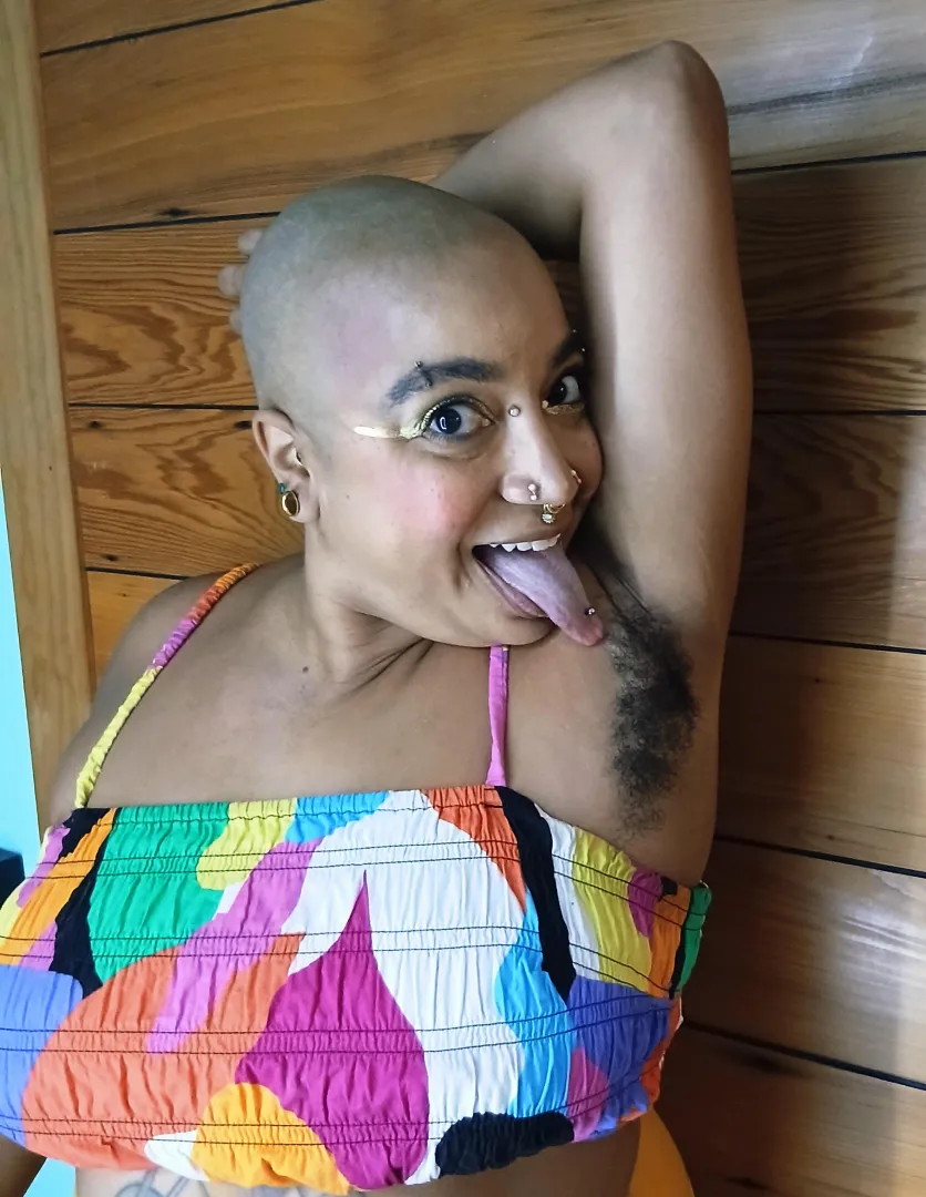 Dont you want to lick My [p]its? posted by QueenHilarity