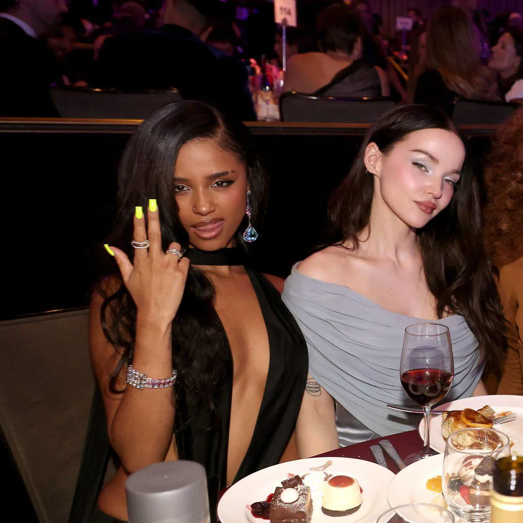 Dove with Tyla posted by Potato_Head1000