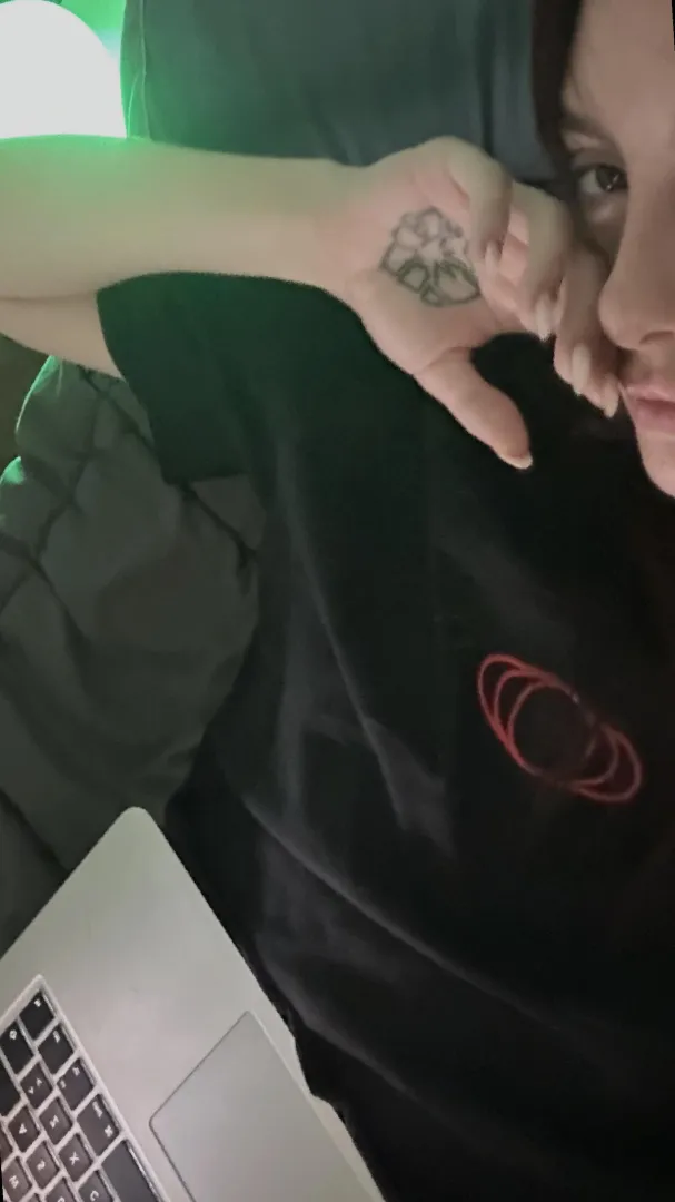 Down to link tonight if you can host - check lg: ,.lunarumes`. posted by M1collector65