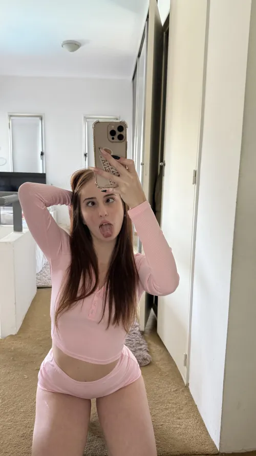 Down to link tonight if you can host lg is easier:.moonyvoxi'. by AbsouloteMadlad