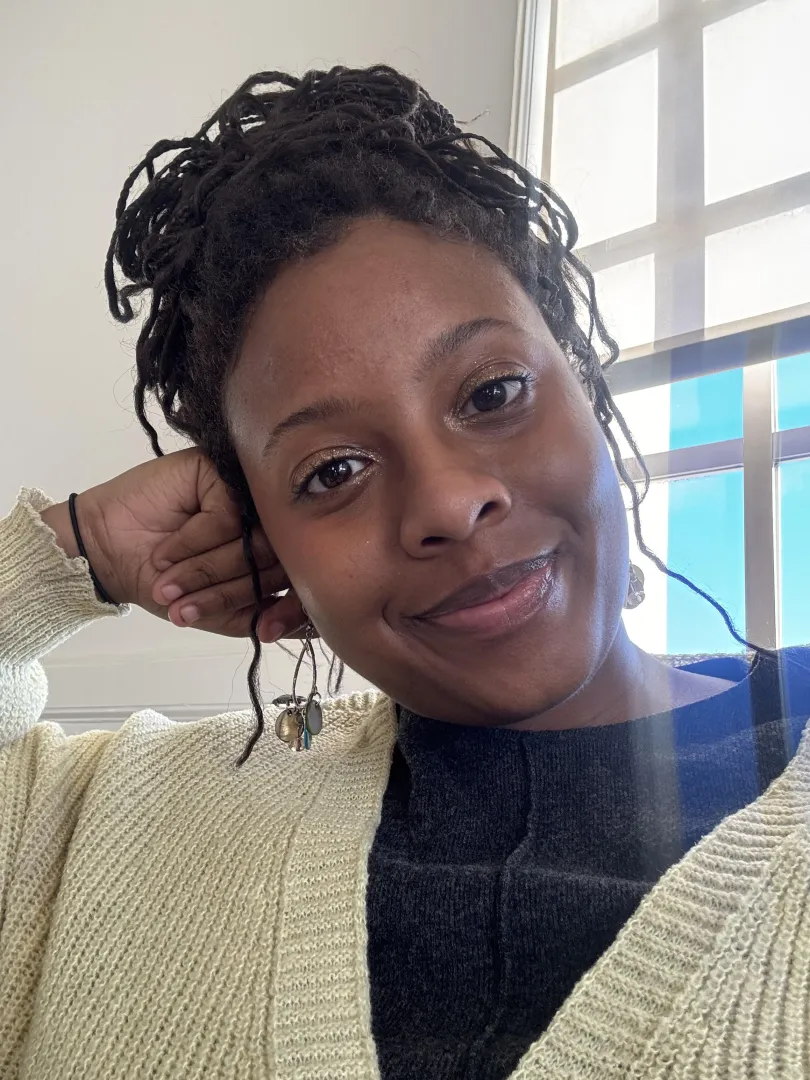 #downtownSF just want a cute boy i can banter with and hangout posted by princessbyte